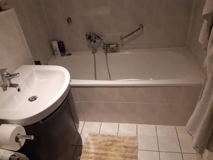 Ferienwohnung für 2 Personen, mit Terrasse und Garten sowie Ausblick in Tierpark Hellabrunn - 3