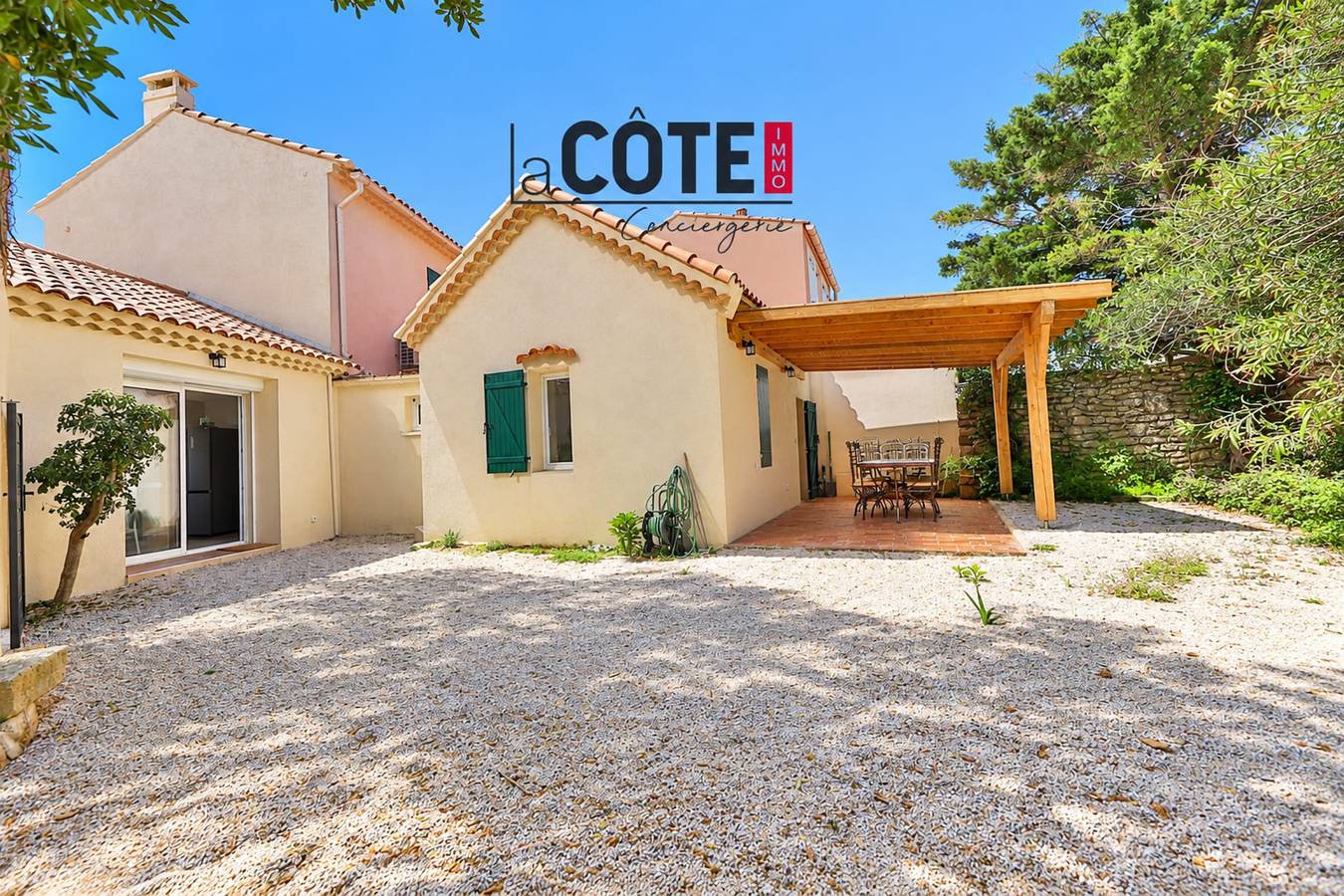La villa sur le port in Martigues, Côte méditerranéenne (France)