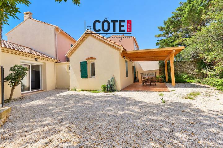 Villa pour 10 personnes, avec Balcon ainsi que Terrasse et Jardin à Martigues