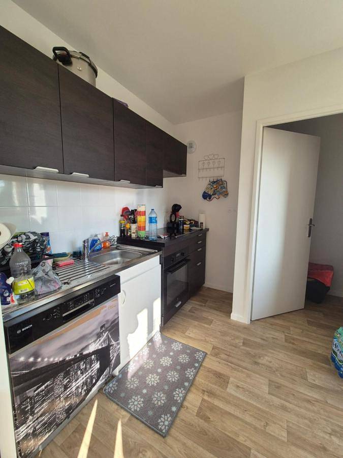 Appartement de vacances entier, Apartment with Garden View in Voisins-le-Bretonneux, Yvelines