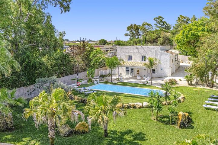 Villa per 8 persone, con giardino in Santa Maria del Focallo