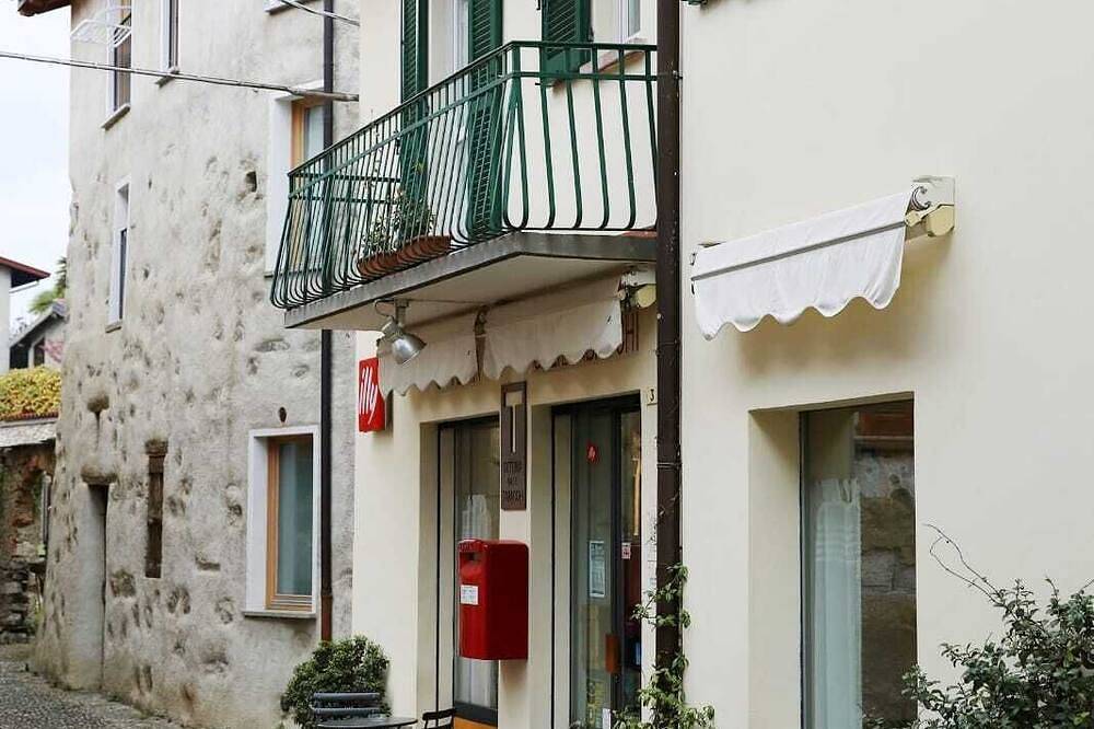 Ganze Wohnung, Lake View & Relax • Modern Apartment in the Medieval Village of Maggiana in Crebbio, Abbadia Lariana Kommune