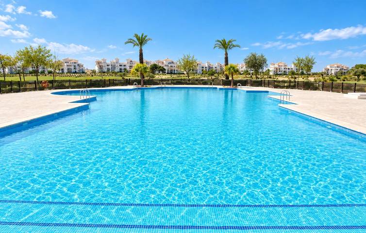 Entire holiday apartment, Beachside Apartment with Terrace, AC & Pool in Murcia, Murcia Inland