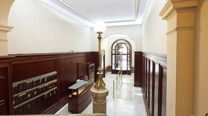 Cheap Villa for 10 People in Eixample, Barcelona, Photo 2
