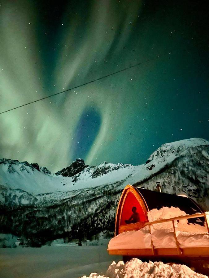 Lofoten Red Villa in Hadsel 