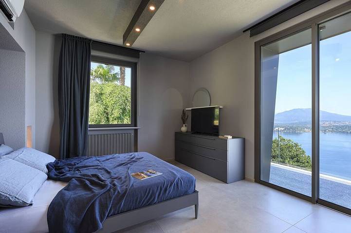 Villa pour 10 personnes, avec balcon et jardin à Comune di Stresa - 2