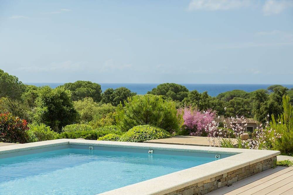 Maison De Vacances pour 8 Personnes dans Palombaggia, Porto-Vecchio