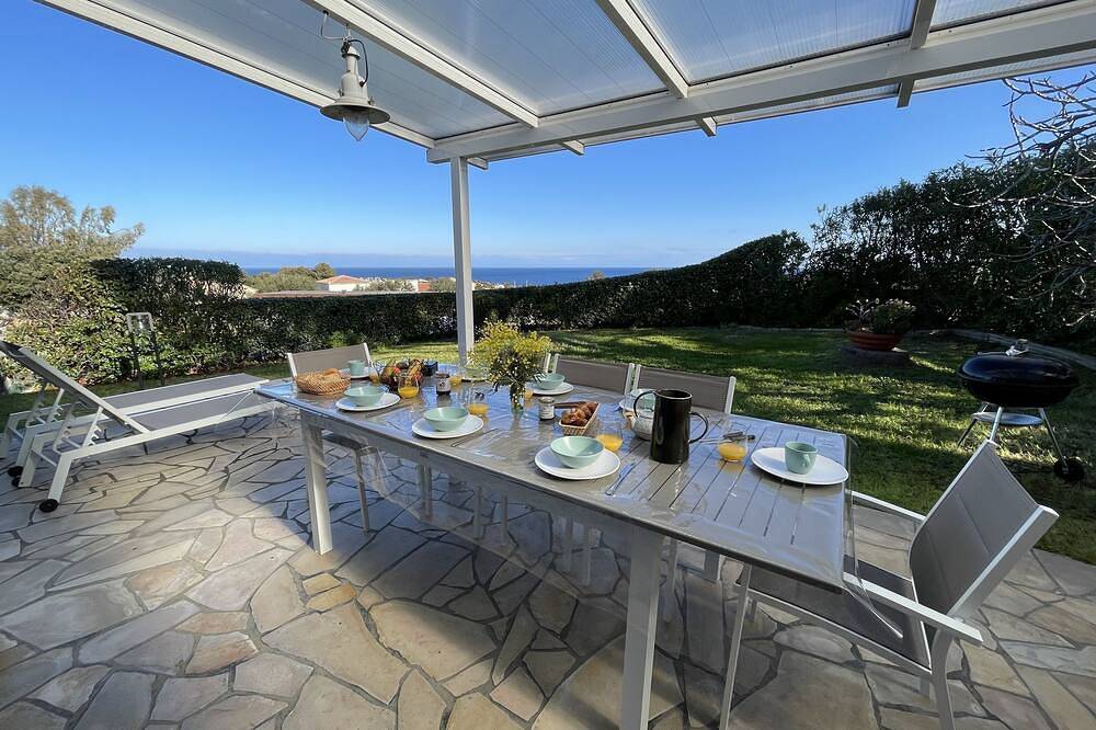 Villa pour 10 Personnes dans Sant Ambroggio, Lumio