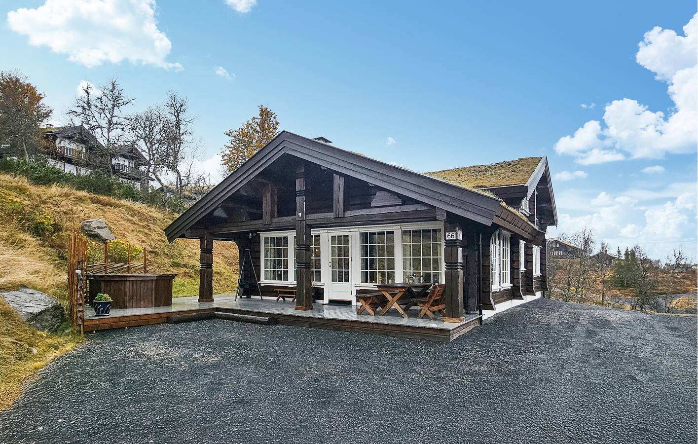 Feriehus for 9 personer med terrasse in Vinje 