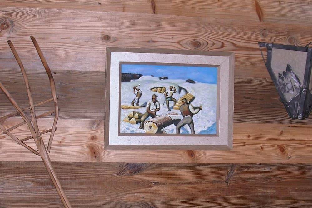 Ganze Wohnung, Ferienwohnung 2 \"Kuhstall\" - Haus Renate in Weidach, Leutasch