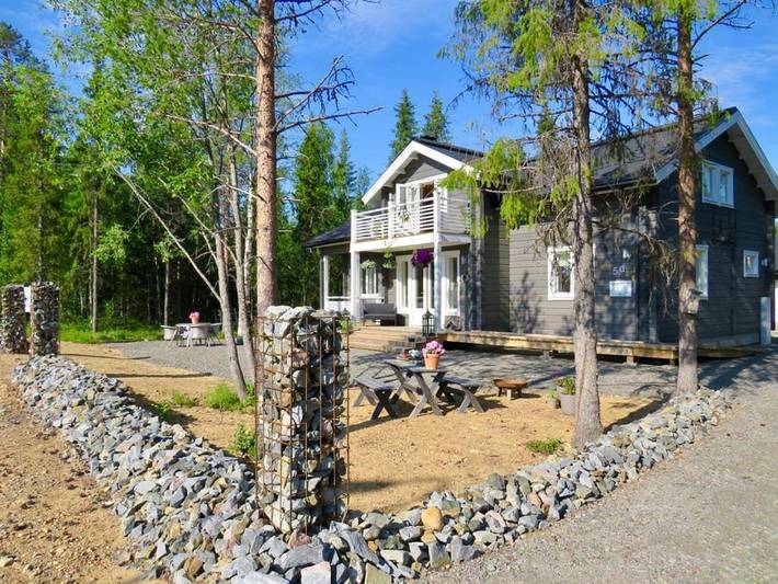 Chambre d’hôte pour 2 personnes, avec Balcon et Terrasse ainsi que Jardin et Sauna dans Yllasjarvi