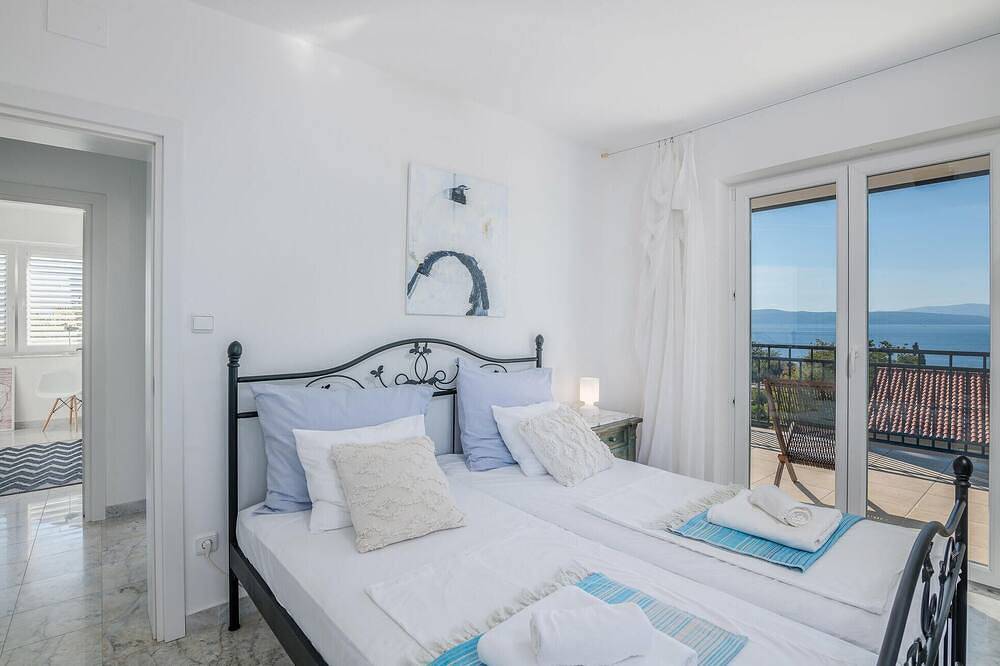 Acomodações de 3 quarto em Njivice in Njivice, Krk