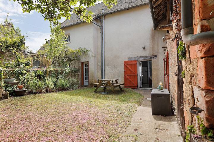 Gîte pour 12 personnes, avec Jardin