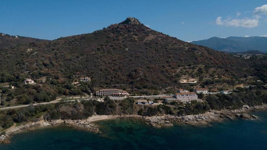 Hôtel pour 2 personnes, avec balcon et vue à Casaglione - 3