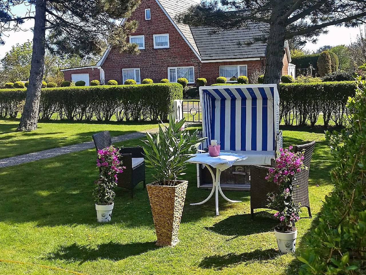 Ganze Ferienwohnung, Herle`s Hüs (Paulsen) - 2- Zimmerwohnung Kristin oben Nr 2 Borigwai 6 in Tinnum, Sylt (Gemeinde)