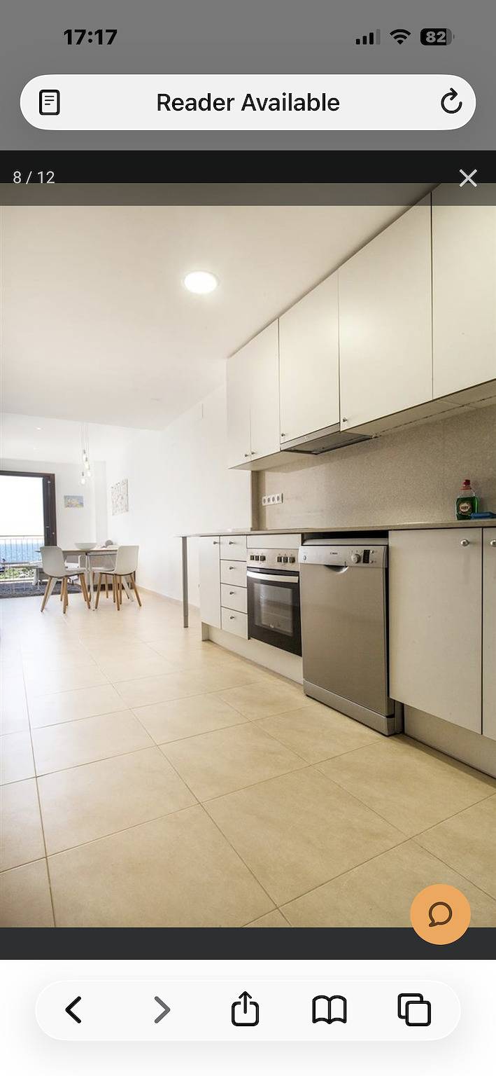 Appartement entier, Appartement de vacances pour 4 personnes avec balcon in Platja de Sant Sebastià (Sitges), Sitges