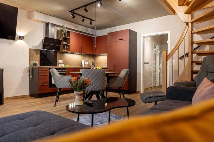 Ferienhaus für 4 Personen, mit Garten und Sauna sowie Whirlpool und Pool in Rostock und Umgebung