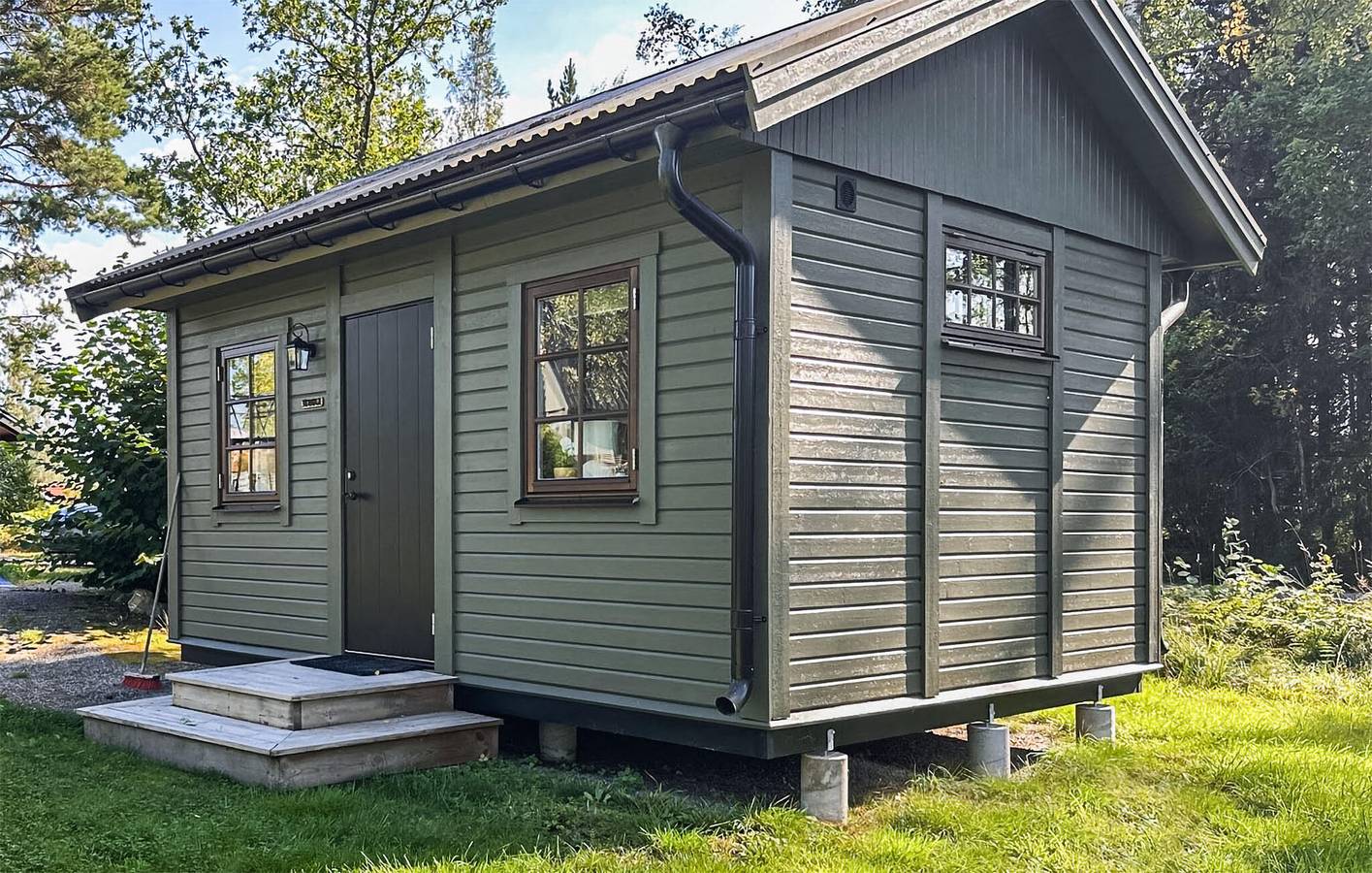 Ferienhaus für 8 Personen mit Garten in Flen