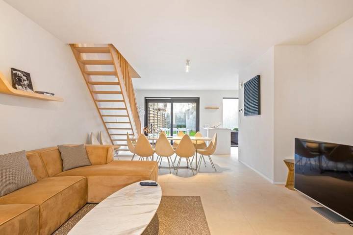 Location de vacances pour 10 personnes, avec Jacuzzi et Terrasse ainsi que Jardin et Vue à Courtrai