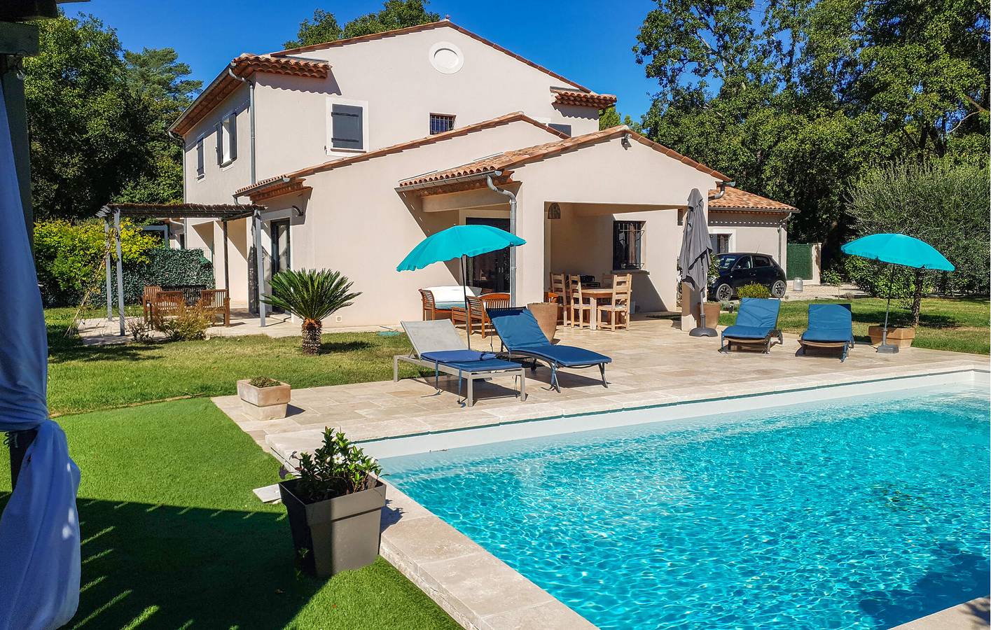 Geräumiger Rückzugsort mit Pool, Parkplatz und Terrasse in Callian, Draguignan Region