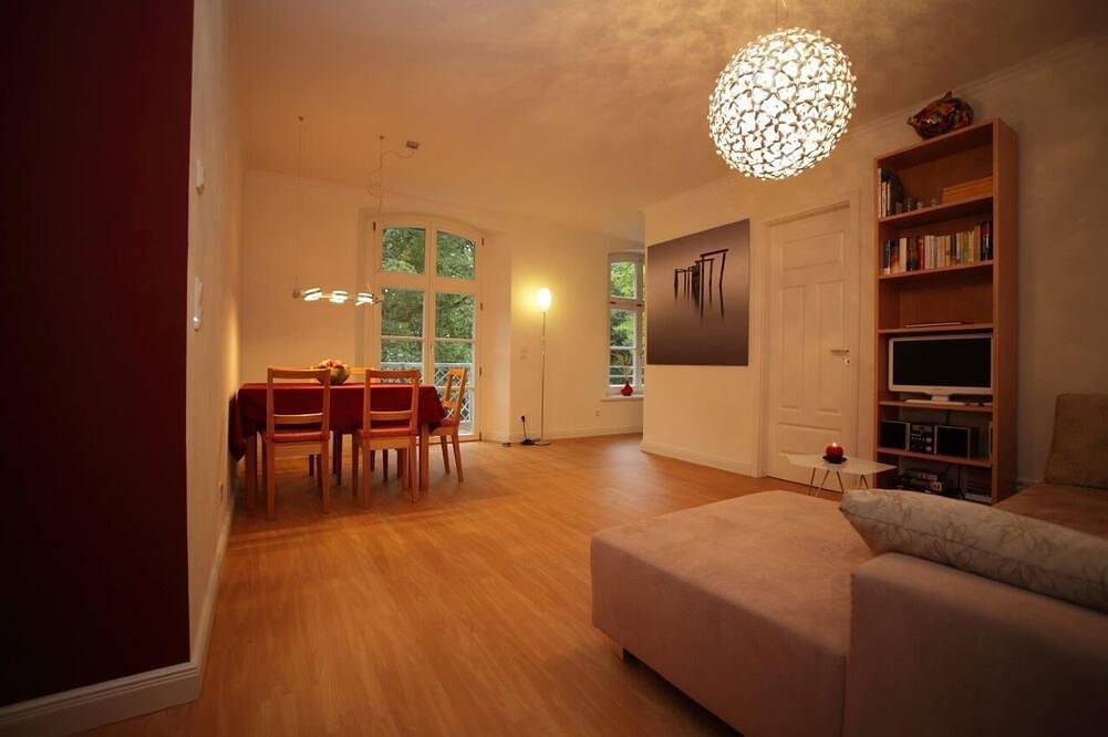 Ganze Wohnung, Schloss am Meer, 3 Zi., Kühlungsborn / Rerik mit Ostseeblick, Sauna, Kamin in Hohen Niendorf, Bastorf
