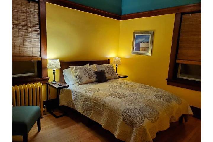 Vacation rental for 8 people, with yard and balcony in De Pere