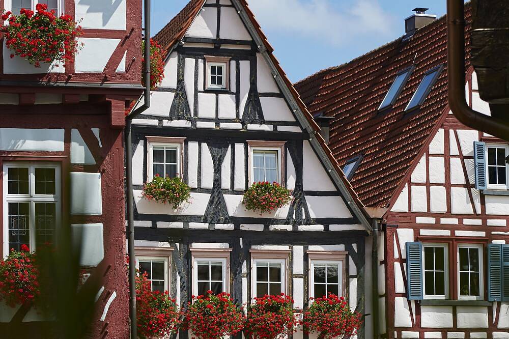 Ganze Wohnung, Fewo im Herzen der historischen Altstadt, Dachterasse zum Innenhof, Top Ausblick in Bad Urach, Albsteig Etappe 9