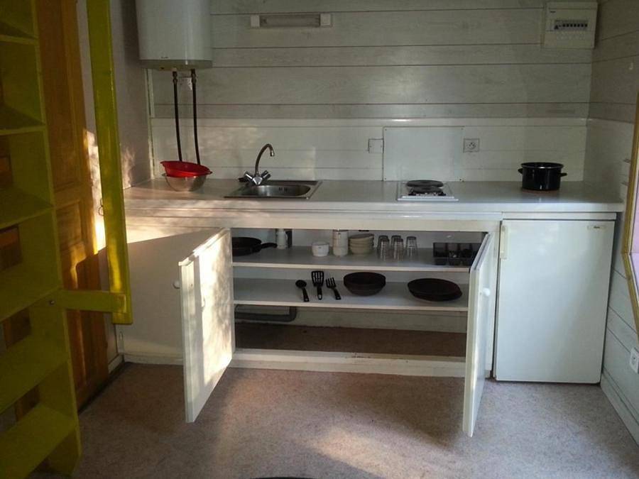Camping Paradis Bellerive - Chalet 4 persons - Les Lauriers - 2 bedrooms in Montfrin, Nimes region