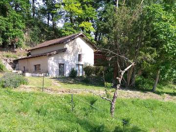 Location de vacances pour 6 personnes, avec piscine ainsi que terrasse et jardin dans le Tarn-et-Garonne