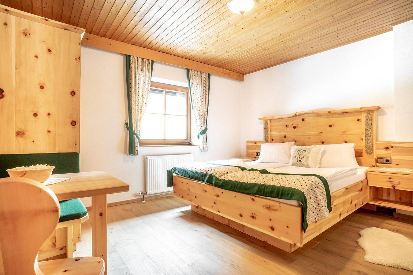 Apartamento vacacional entero, Apartment, shower and bath tub, 2 bed rooms in Tux Alps, Distrito de Innsbruck-Land