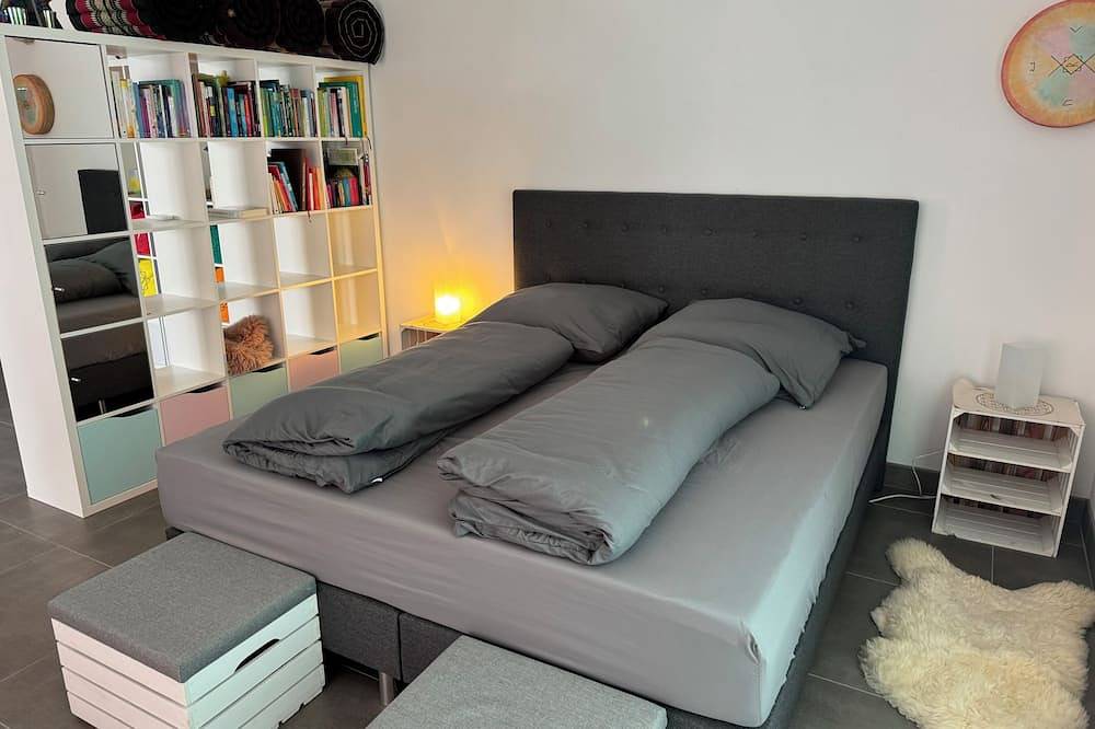 Ganze Wohnung, Design-Oase nahe Berlin | Yoga, Ruhe & 3 Arbeitsplätze mit Wlan in Teltow, Mittelmark