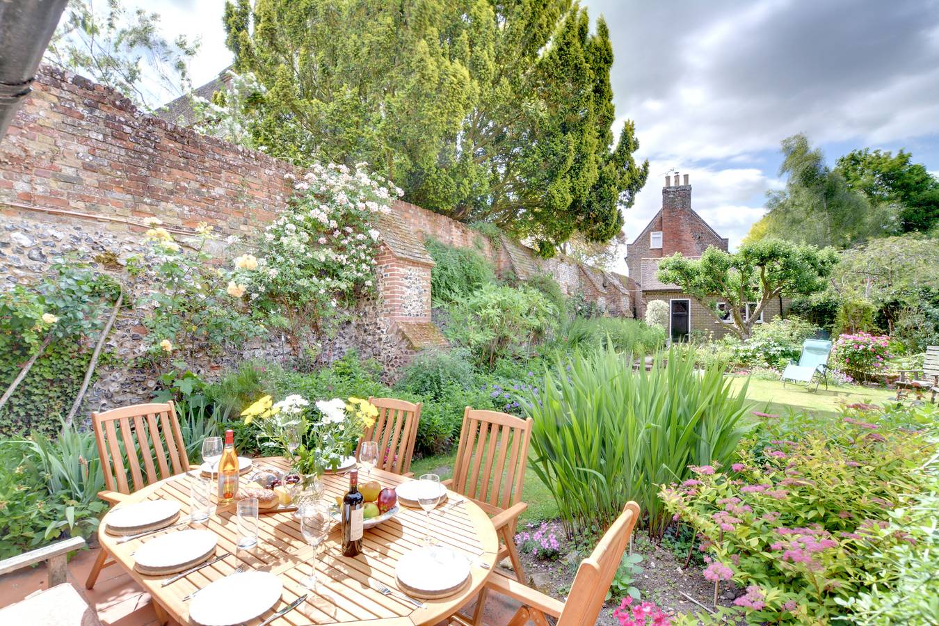 Church Cottage in Barham, Kent
