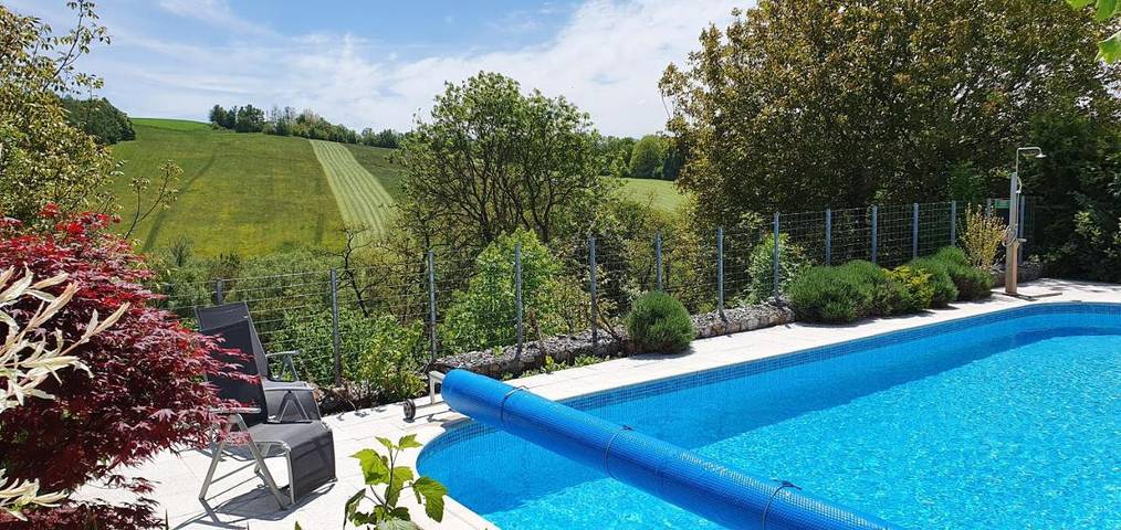 BnB für 2 Personen, mit Pool und Ausblick sowie Garten in Tschechien