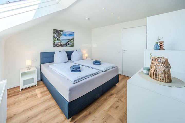 Ferienwohnung für 4 Personen, mit Balkon und Seeblick sowie Ausblick in Öhningen - 3