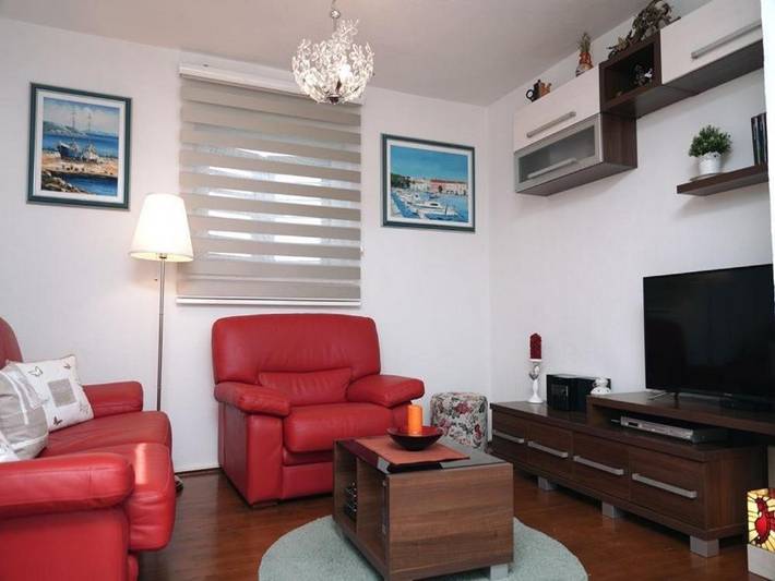 Appartement entier, Appartement de vacances pour 4 personnes avec balcon in Supetar, Brac