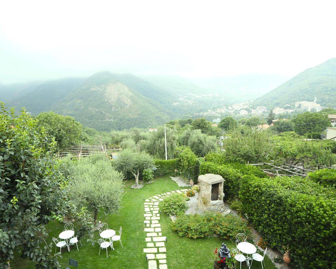 Tramonti Divini - Amalfi Coast Country House in Tramonti, Monti Lattari