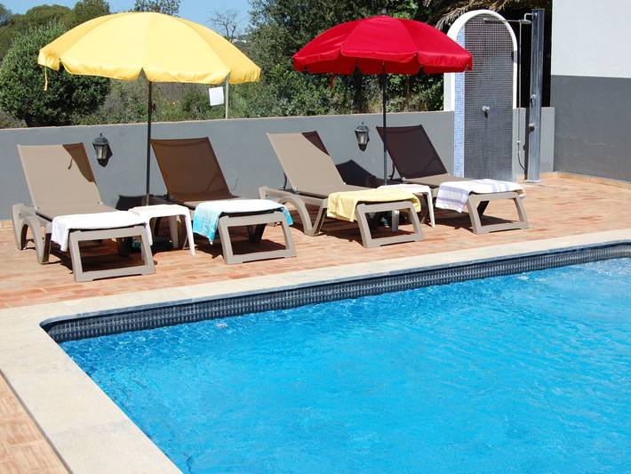 Ferienhaus für 8 Personen, mit Terrasse und Pool sowie Garten in Faro - 2
