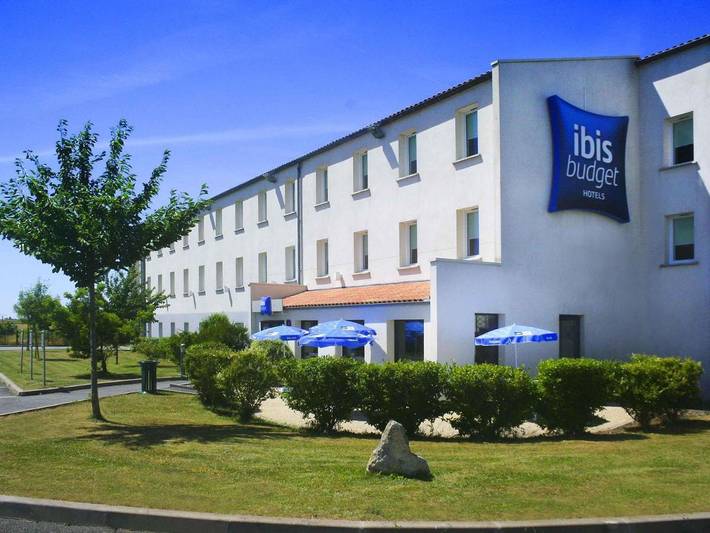 Hôtel pour 3 personnes, avec Terrasse à La Crèche