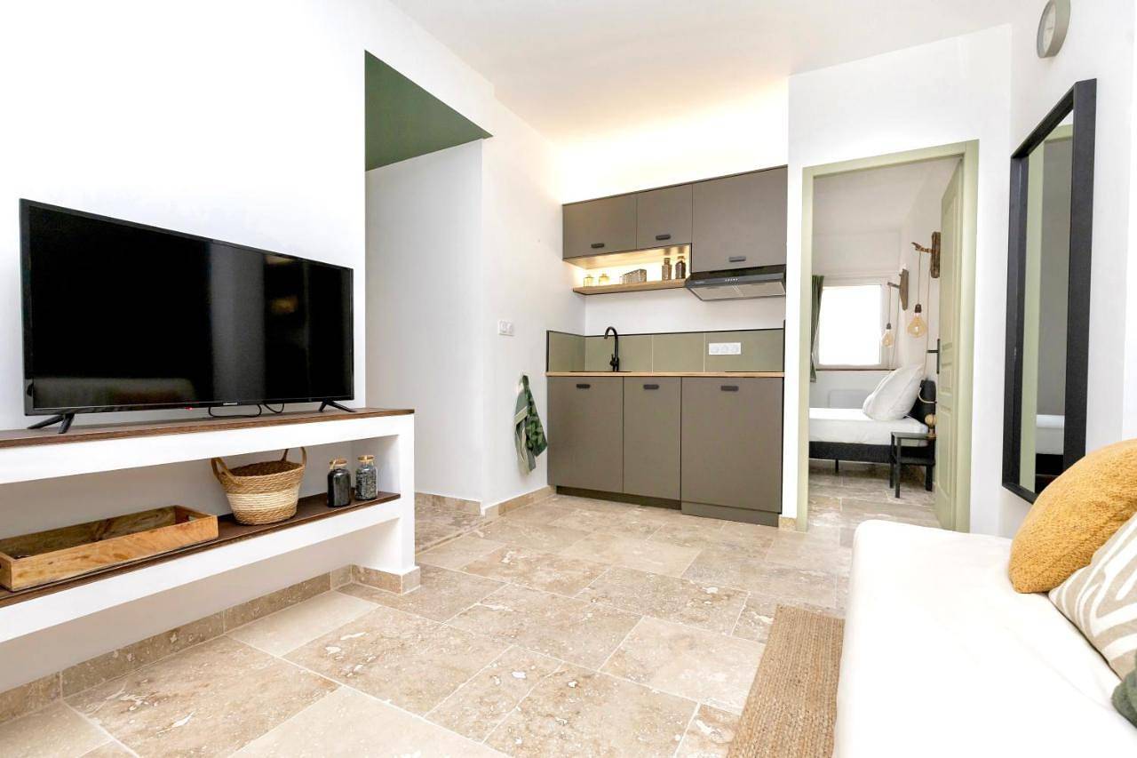 Appartement entier, Suite Vert Provence - Hypercentre - Wifi in Apt, Parc naturel régional du Luberon