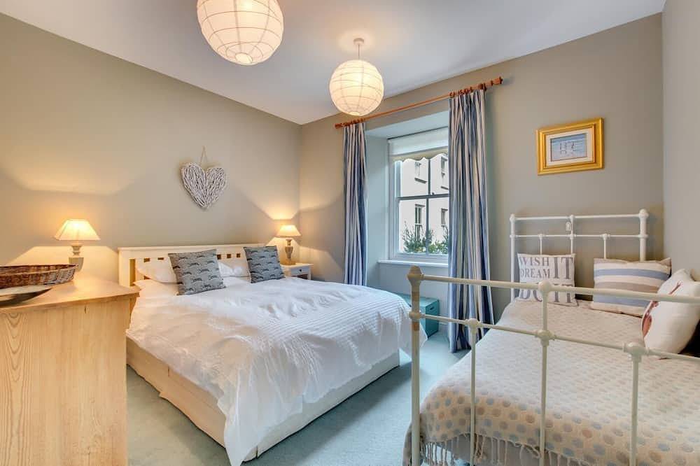 3 Bed in St. Levan (oc-p00784) in Porthcurno, Cornwall