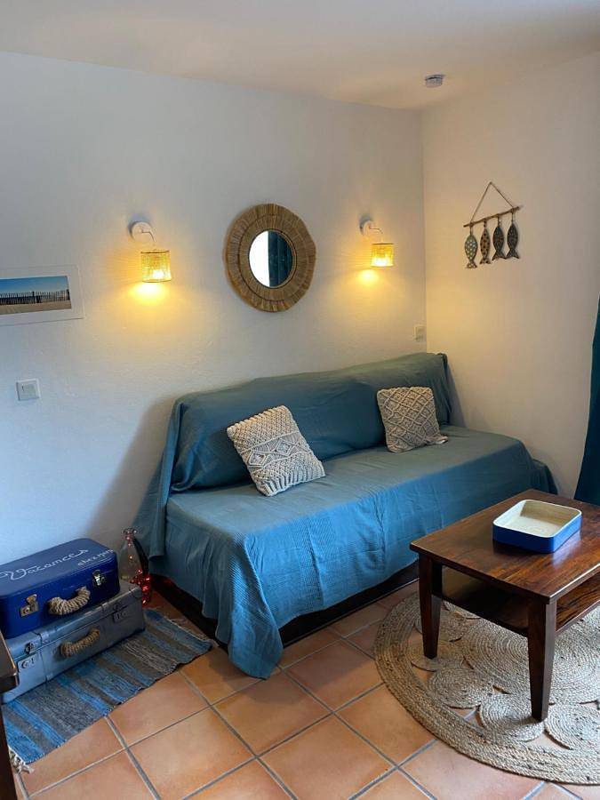 Gîte pour 6 personnes, avec vue ainsi que piscine et terrasse dans Golf De Pinsolle - 4