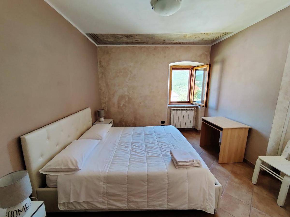 Casa rustica con terrazza e barbecue in Sessano del Molise, Provincia d'Isernia