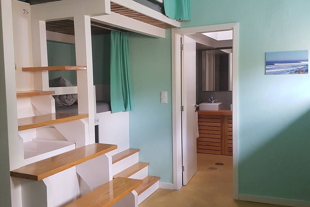 Conde Surf Camp - by the ocean (entire house pvt) in Vila do Conde, Porto Distrikt