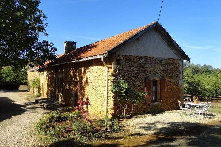 Location de vacances pour 5 personnes, avec jardin à Montcabrier