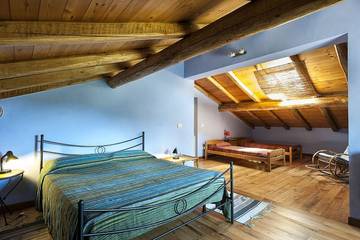 Log Cabin for 8 People in Giarre, Catania Province, Photo 1