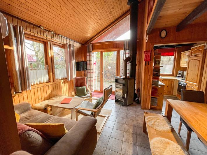 Ferienhaus für 5 Personen, mit Terrasse und Garten sowie Sauna und Ausblick, mit Haustier im Weserbergland - 2