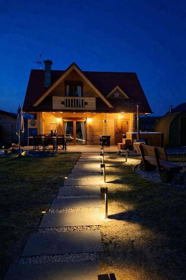Domek letniskowy dla 8 osób, z ogród i sauna oraz widok, zwierzęta dozwolone - 1