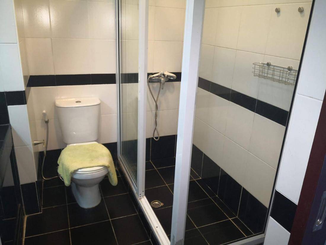 Entire apartment, Jomtien Hill Resort Pratamnak 107 in Pattaya, Chon Buri Province