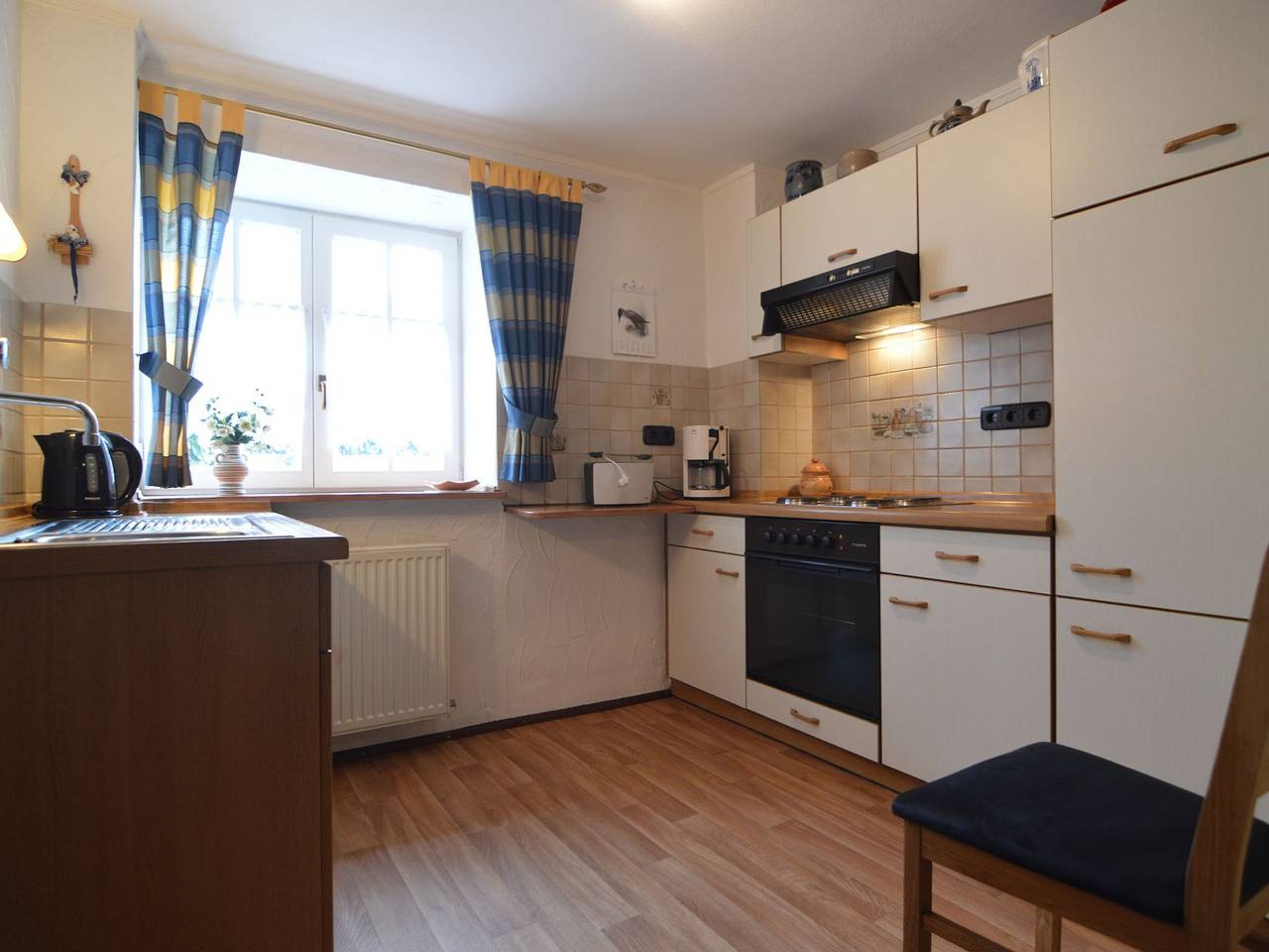 Ganze Wohnung, Appealing Apartment in Ittel with Garden, Parking, Bicycles in Ittel Kyll, Welschbillig