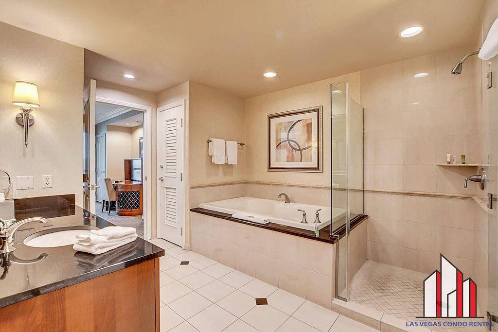 Ganze Wohnung, Mgm Signature-37-814 1Br 2Ba F1 Pits View Balcony in Las Vegas Strip, Paradise